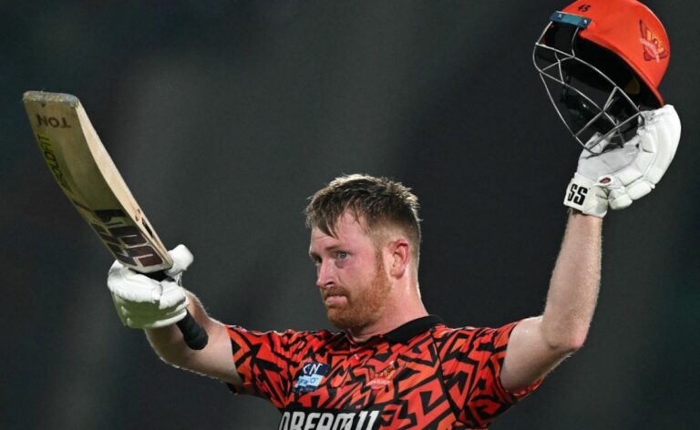 SRH ”OutKlaas” KKR By 110 Runs To End IPL Season On A High